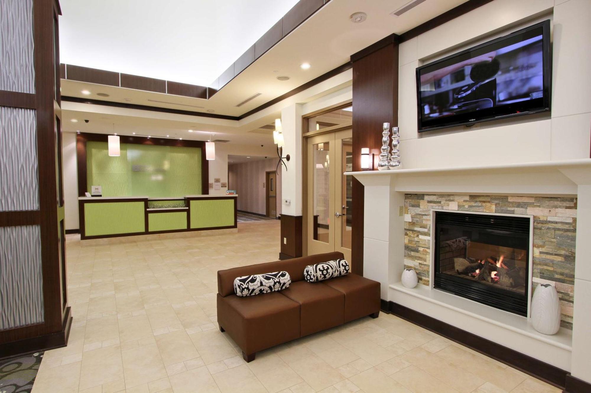 Hilton Garden Inn Covington/Mandeville Exterior foto